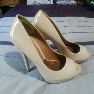 Aldo Hayth Open Toe Heels size 7